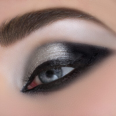 5 Eye Makeup Hacks for Any Occasion